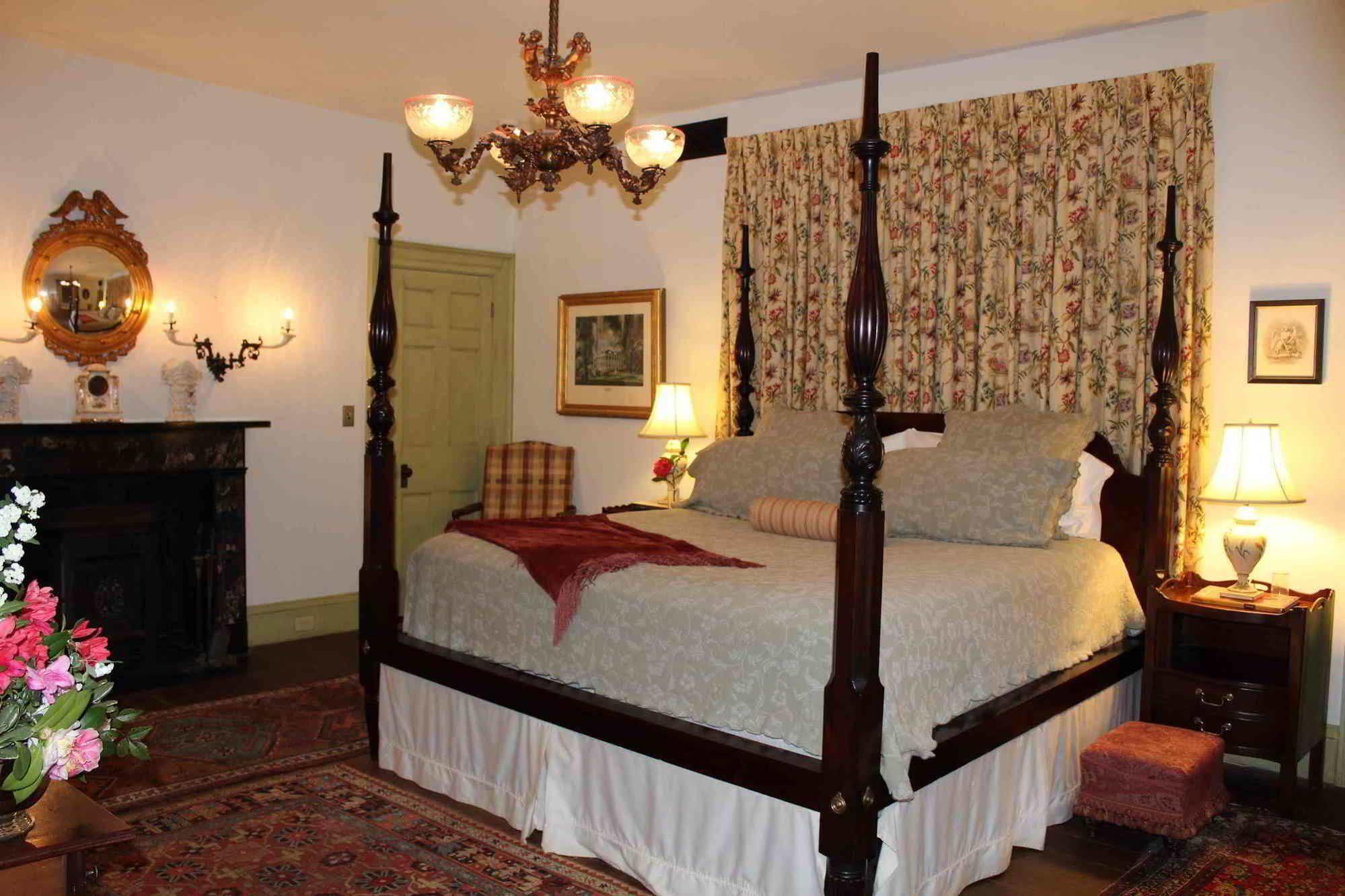 The Elms Bed And Breakfast Natchez Exteriör bild